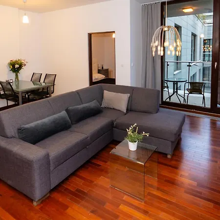 Triton Park Apartment Warsaw