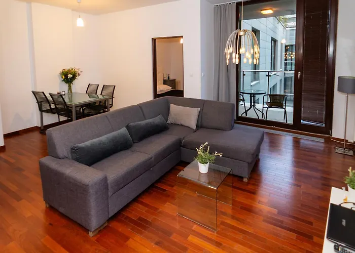 Triton Park شقة وارسو